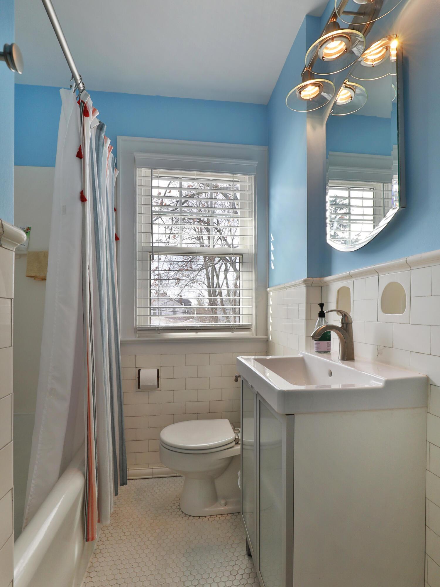 47 East Torrence Road Columbus, OH 43214 - Photo 37 of 55 a47-E-Torrence-37