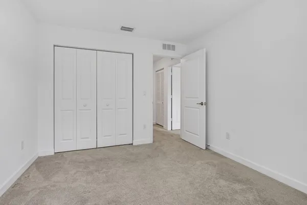 $3,000 | 4408 Hemlock Street, Riviera Beach, FL 33410