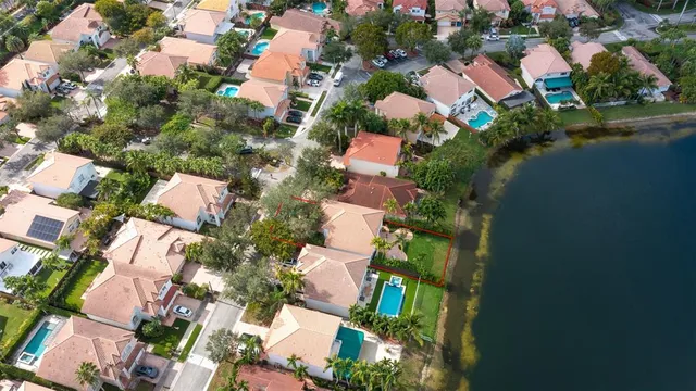 $1,400,000 | 10965 Northwest 59th Street, Doral, FL 33178