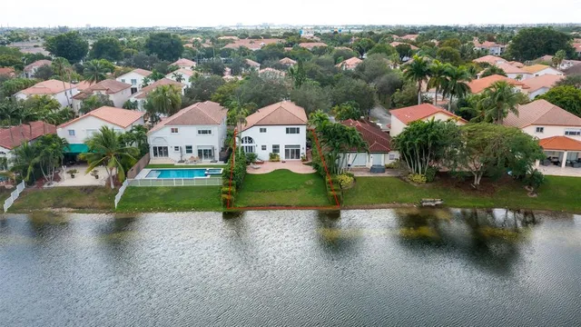 $1,400,000 | 10965 Northwest 59th Street, Doral, FL 33178