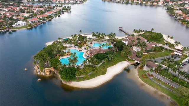 $1,400,000 | 10965 Northwest 59th Street, Doral, FL 33178