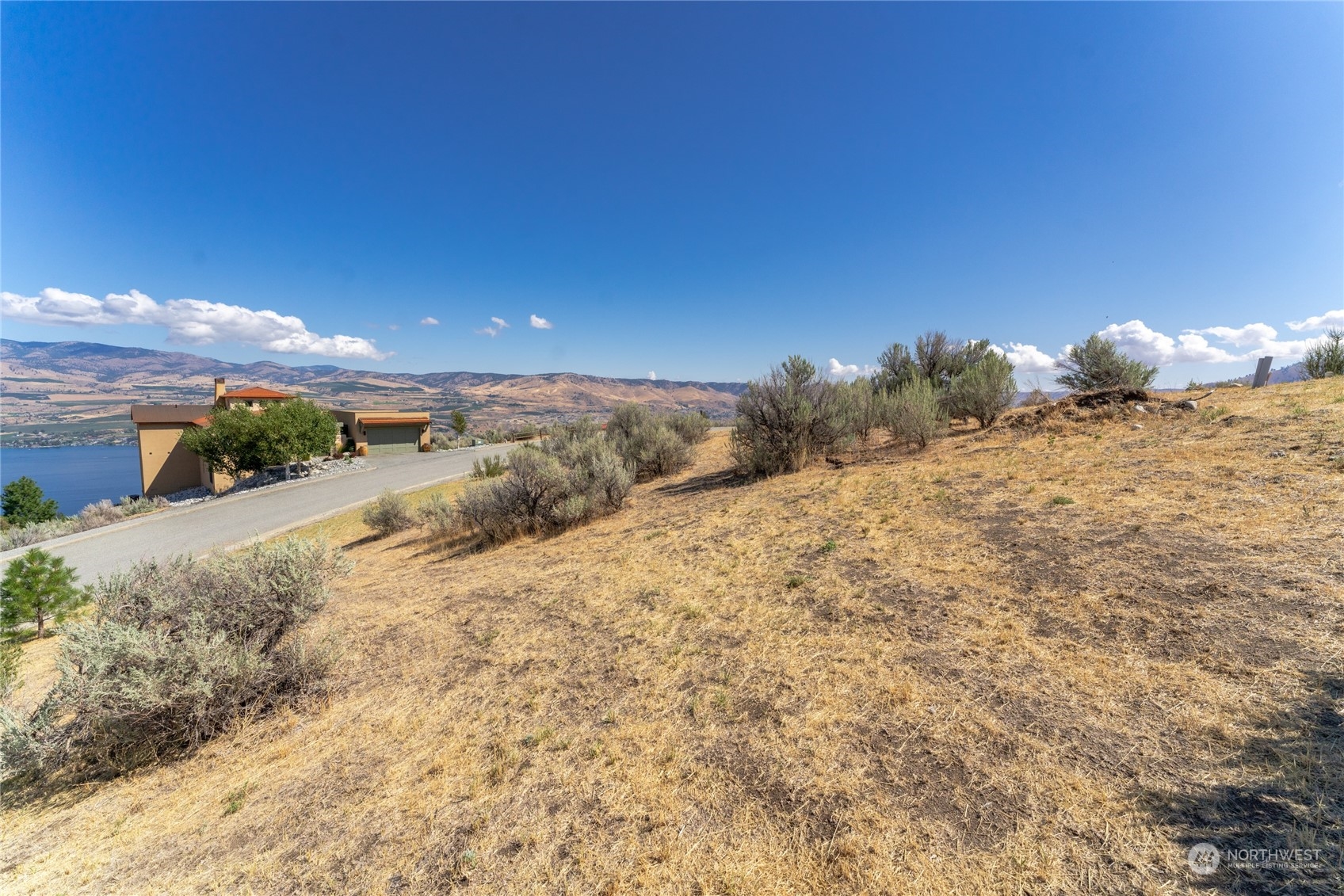 373 Sabio Way Chelan, WA 98816 - Photo 6 of 13