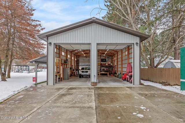 $1,100,000 | 7088 North Colfax Street, Dalton Gardens, ID 83815