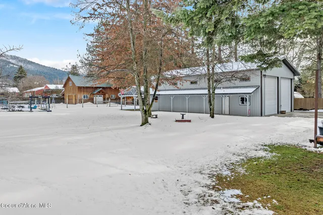 $1,100,000 | 7088 North Colfax Street, Dalton Gardens, ID 83815