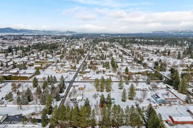 $1,100,000 | 7088 North Colfax Street, Dalton Gardens, ID 83815