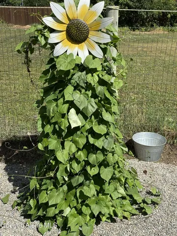 $1,100,000 | 7088 North Colfax Street, Dalton Gardens, ID 83815