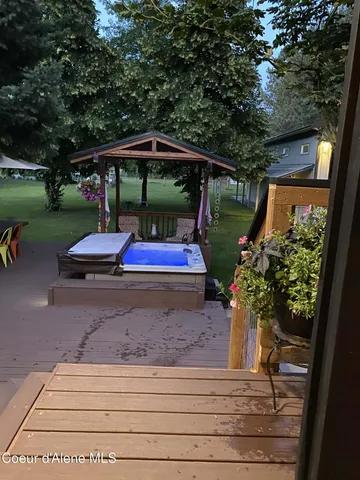 $1,100,000 | 7088 North Colfax Street, Dalton Gardens, ID 83815