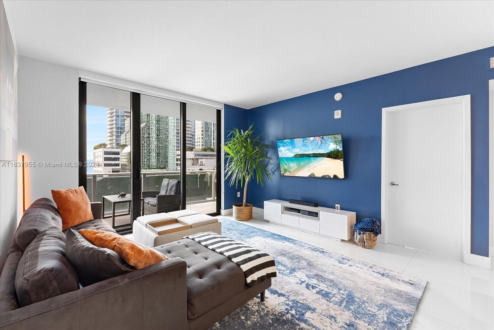 1010 Brickell Avenue, Unit 1602 Miami, FL 33131 - Photo 12 of 47