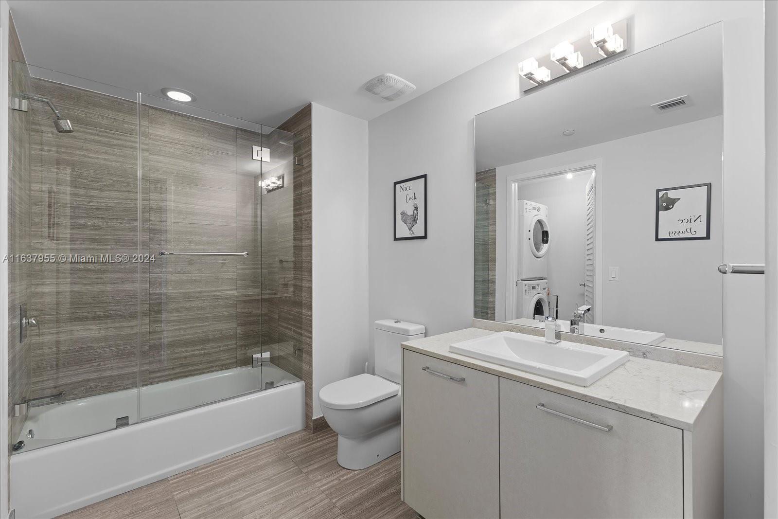 1010 Brickell Avenue, Unit 1602 Miami, FL 33131 - Photo 14 of 47