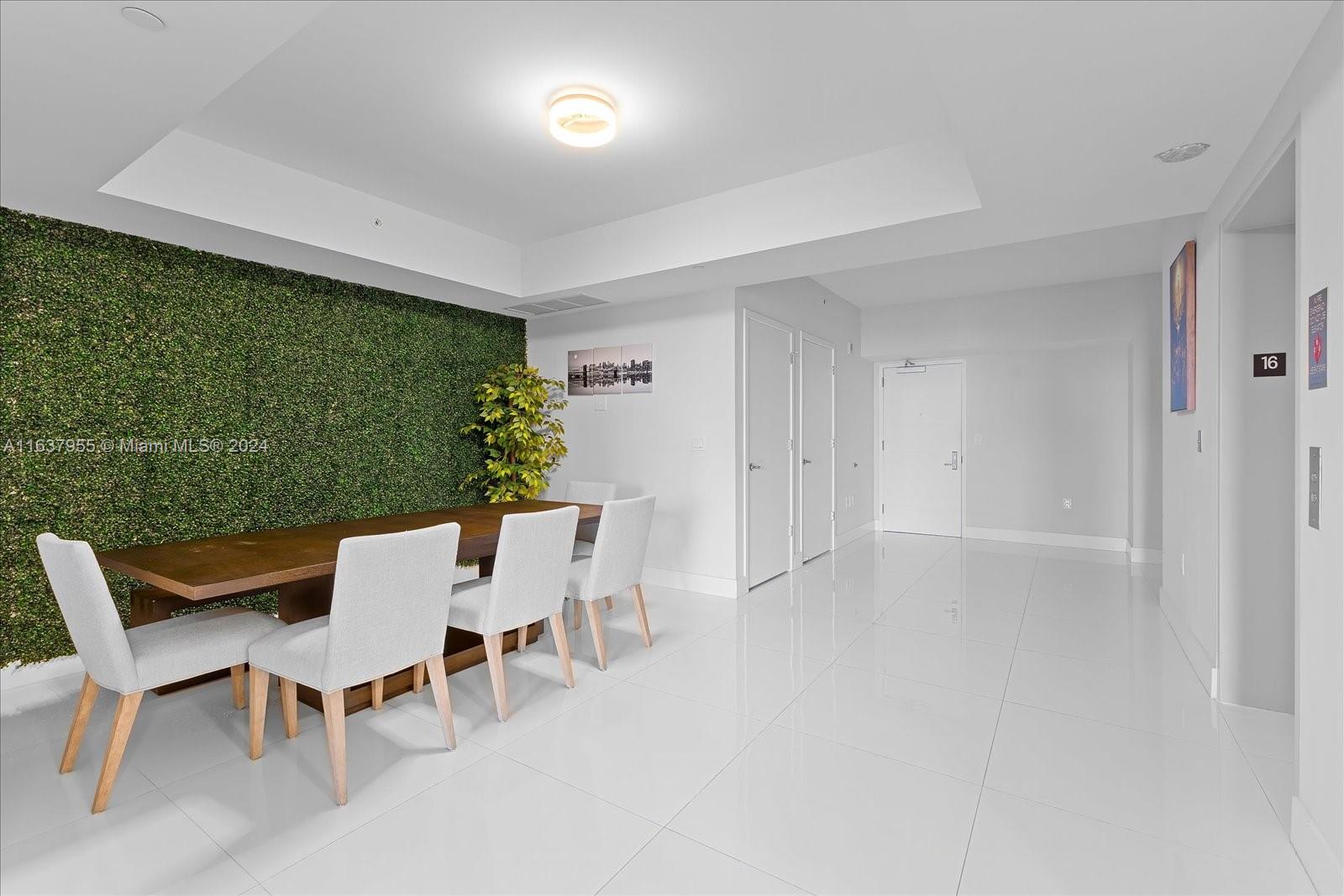 1010 Brickell Avenue, Unit 1602 Miami, FL 33131 - Photo 18 of 47