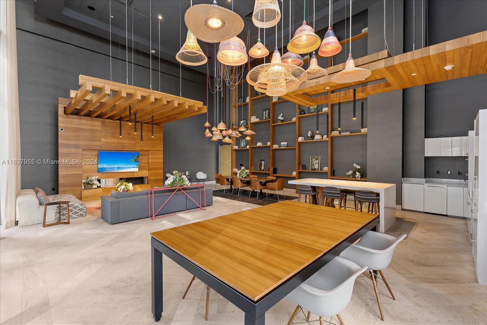 1010 Brickell Avenue, Unit 1602 Miami, FL 33131 - Photo 37 of 47