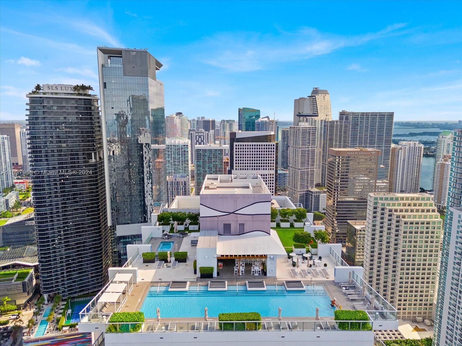 1010 Brickell Avenue, Unit 1602 Miami, FL 33131 - Photo 45 of 47