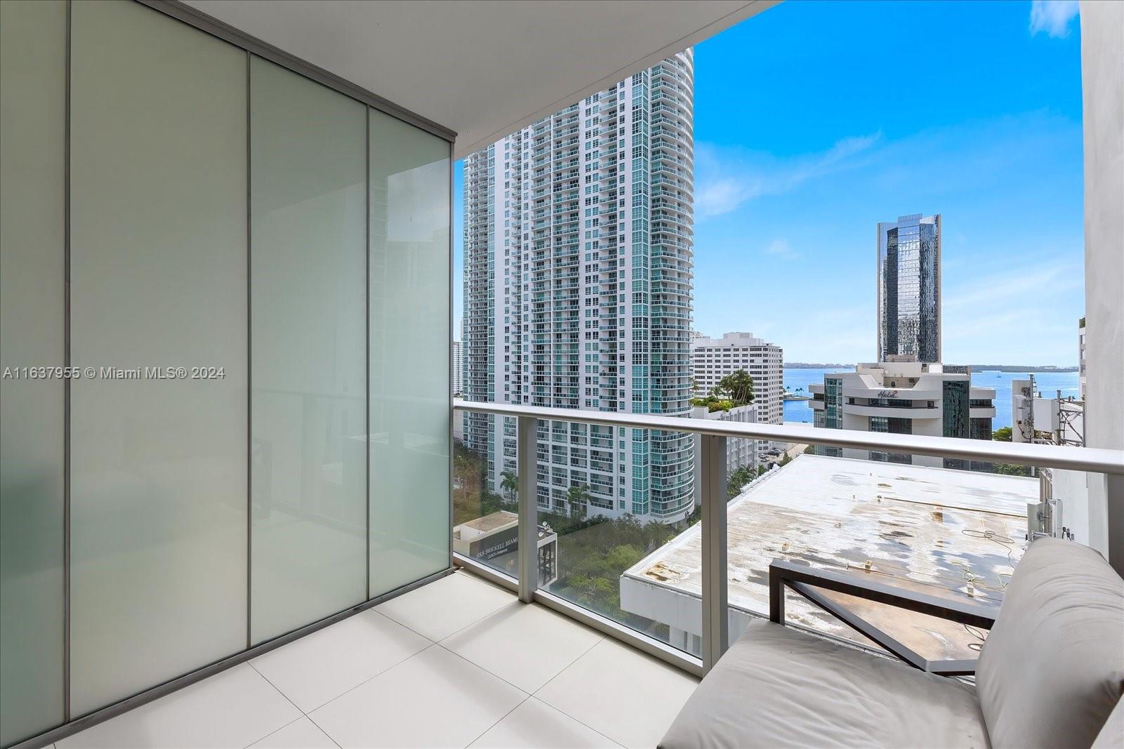 1010 Brickell Avenue, Unit 1602 Miami, FL 33131 - Photo 7 of 47