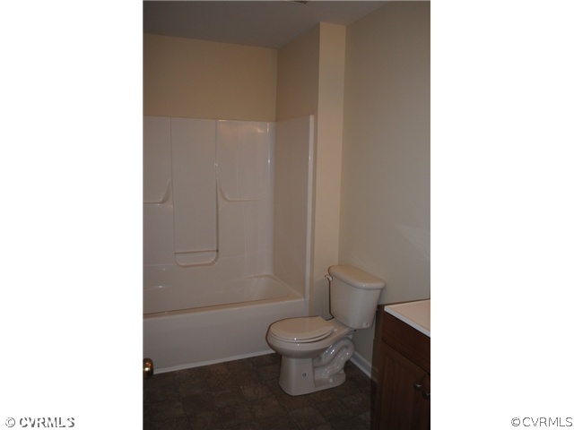 5906 La Rosa Road Chesterfield, VA 23832 - Photo 15 of 19 Bathroom