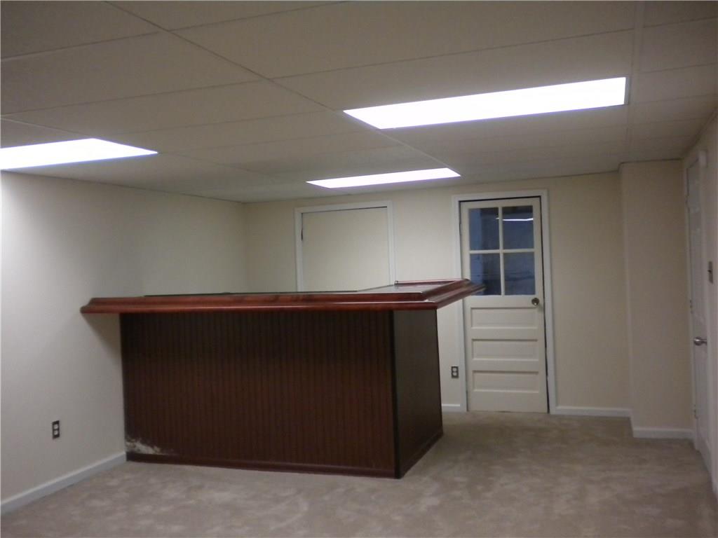 1538 Bakerstown Road Tarentum, PA 15084 - Photo 17 of 19 wet bar