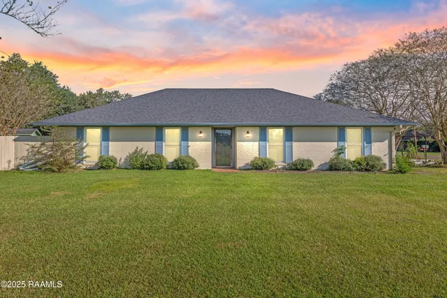 $159,000 | 504 Orange Drive, Abbeville, LA 70510