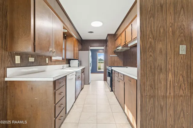 $159,000 | 504 Orange Drive, Abbeville, LA 70510