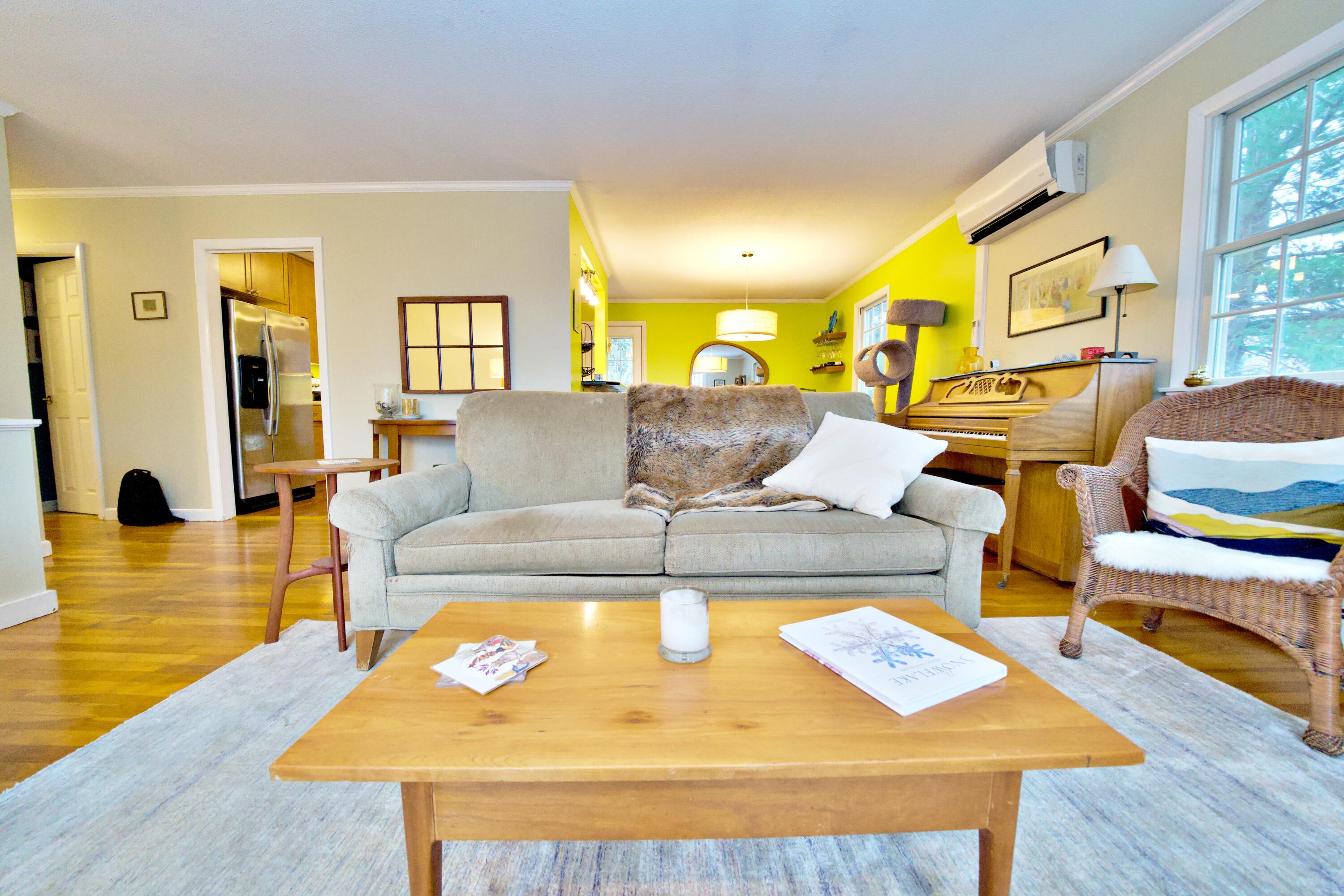 169 Juniper Street Bangor, ME 04401 - Photo 3 of 30 Living Room