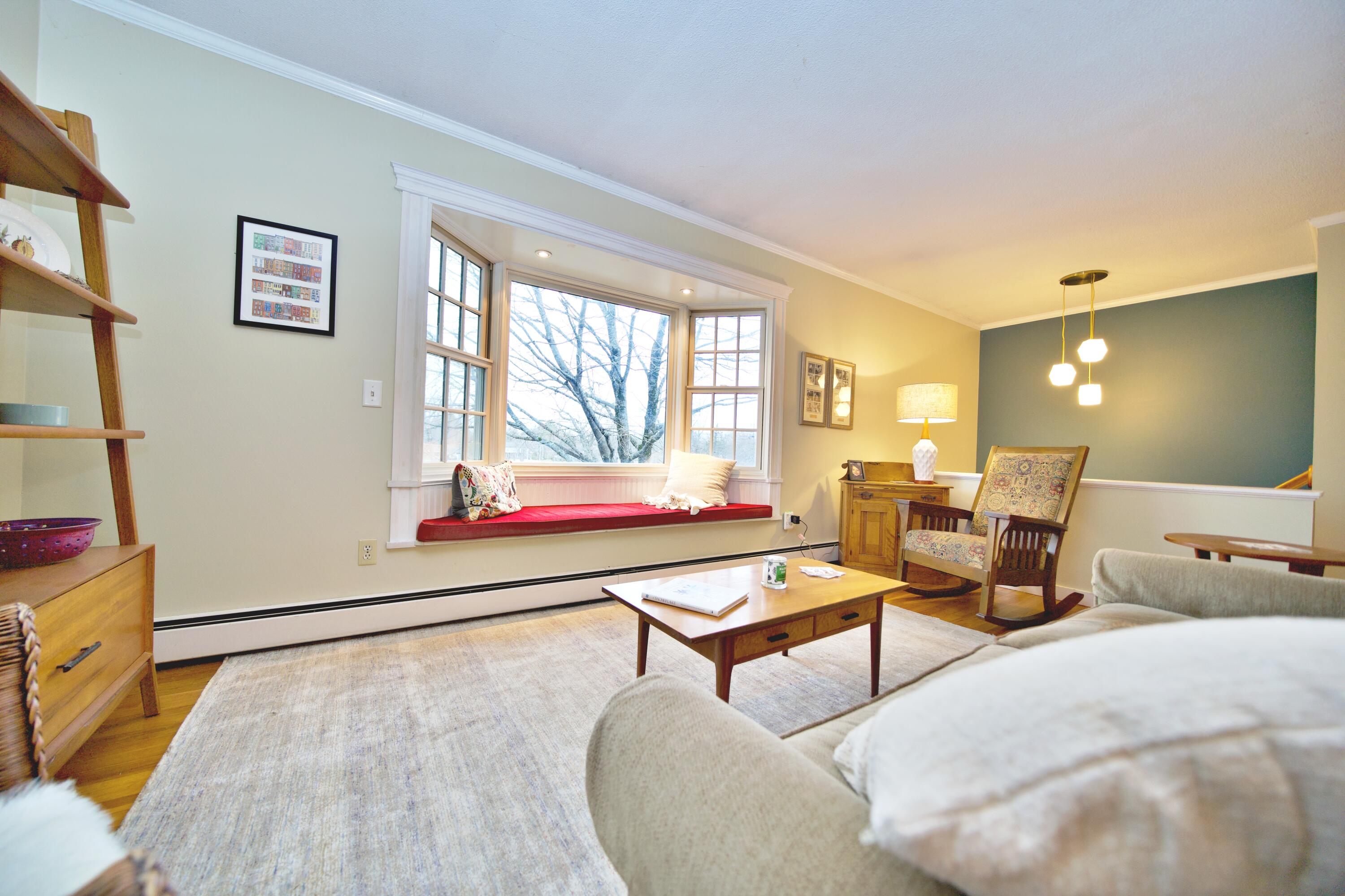 169 Juniper Street Bangor, ME 04401 - Photo 5 of 30 Living Room