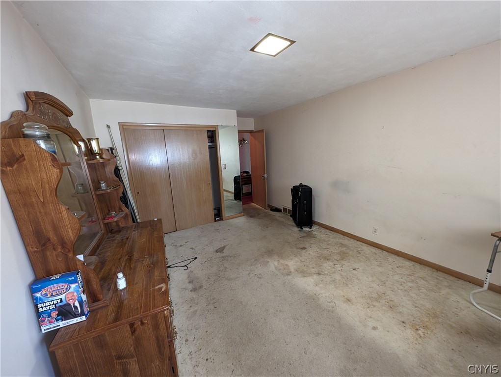 404 Kimber Road Syracuse, NY 13224 - Photo 17 of 36