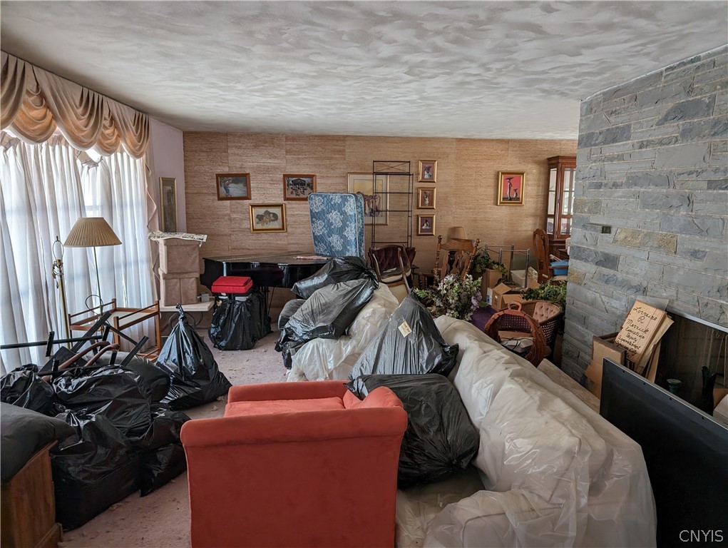 404 Kimber Road Syracuse, NY 13224 - Photo 5 of 36