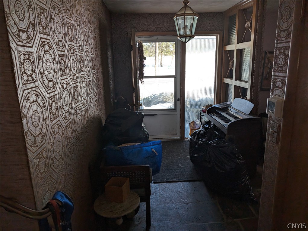 404 Kimber Road Syracuse, NY 13224 - Photo 9 of 36