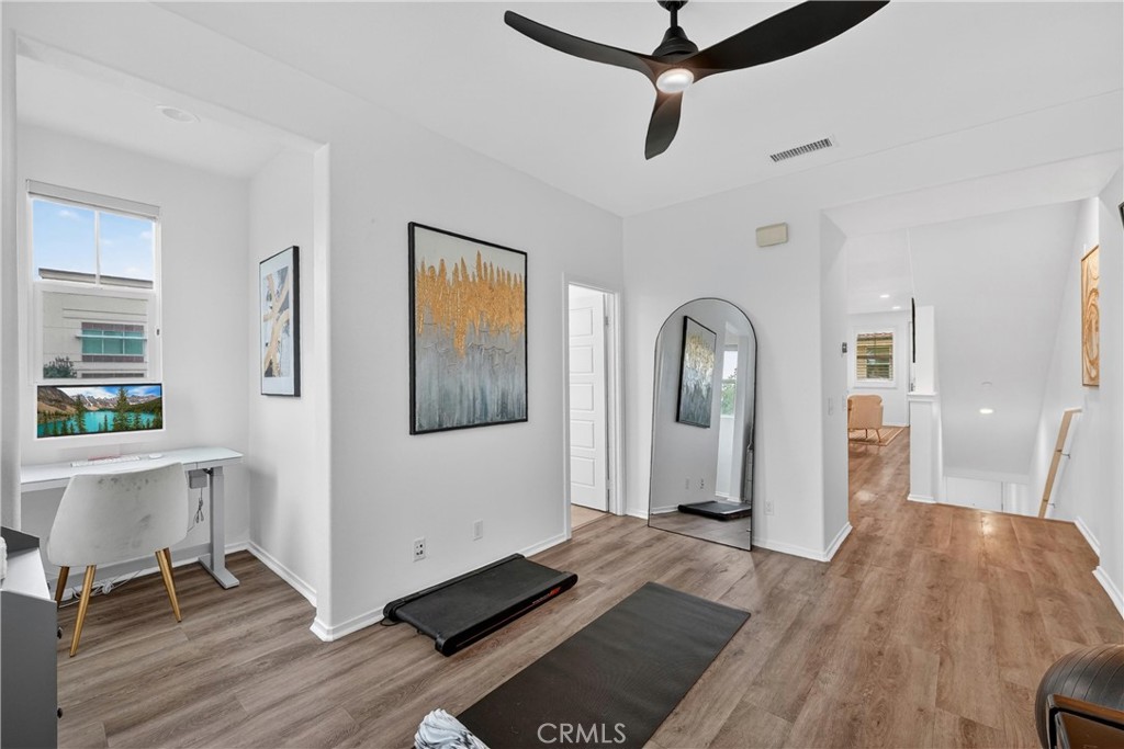 5724 Spring Street Buena Park, CA 90621 - Photo 15 of 32 Den Space