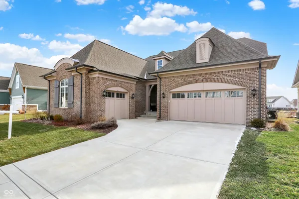 $849,900 | 15606 Woodford Drive, Westfield, IN 46074