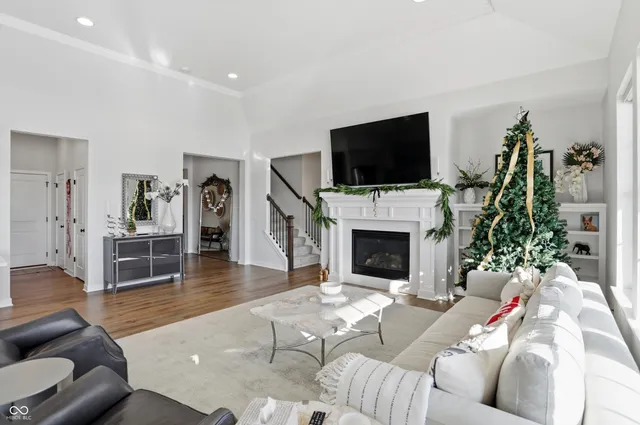 $875,000 | 15606 Woodford Drive, Westfield, IN 46074