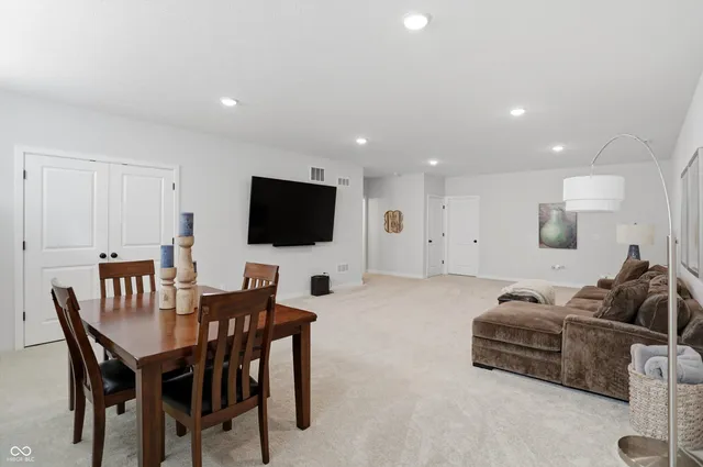 $875,000 | 15606 Woodford Drive, Westfield, IN 46074