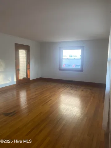 $299,750 | 425 West New Jersey Avenue, Southern Pines, NC 28387