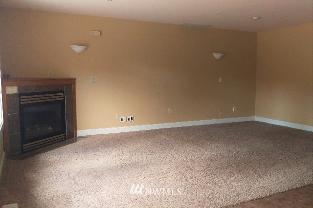 14703 Southeast 190th Street Renton, WA 98058 - Photo 5 of 25