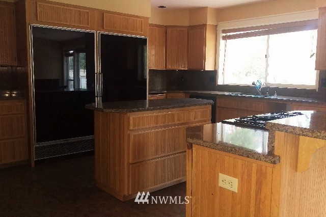 14703 Southeast 190th Street Renton, WA 98058 - Photo 6 of 25