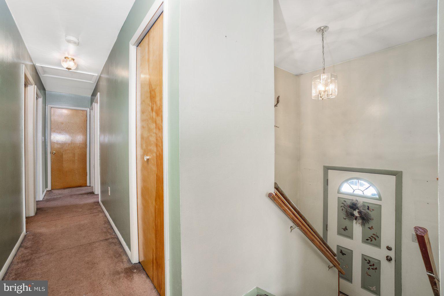 2432 Lodge Farm Road Baltimore, MD 21219 - Photo 17 of 35 Upper Level Hallway