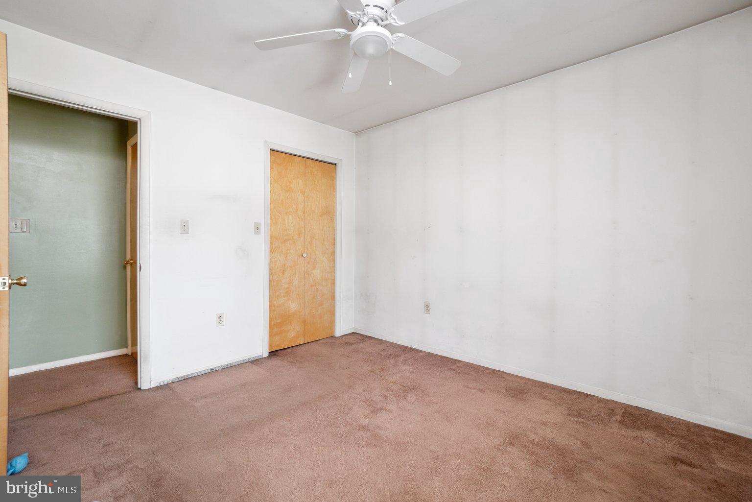 2432 Lodge Farm Road Baltimore, MD 21219 - Photo 20 of 35 Bedroom 3 Upper Level