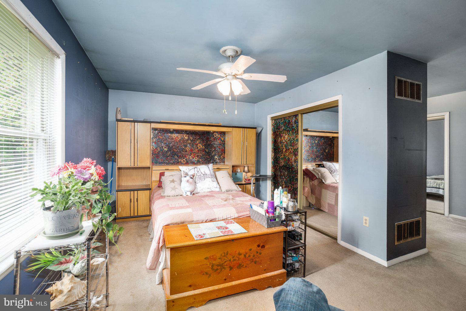 2432 Lodge Farm Road Baltimore, MD 21219 - Photo 22 of 35 Primary Suite