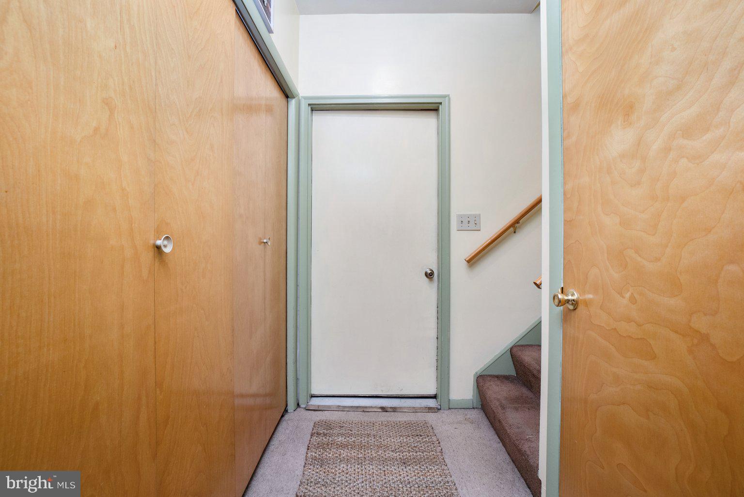 2432 Lodge Farm Road Baltimore, MD 21219 - Photo 26 of 35 Lower level hallway