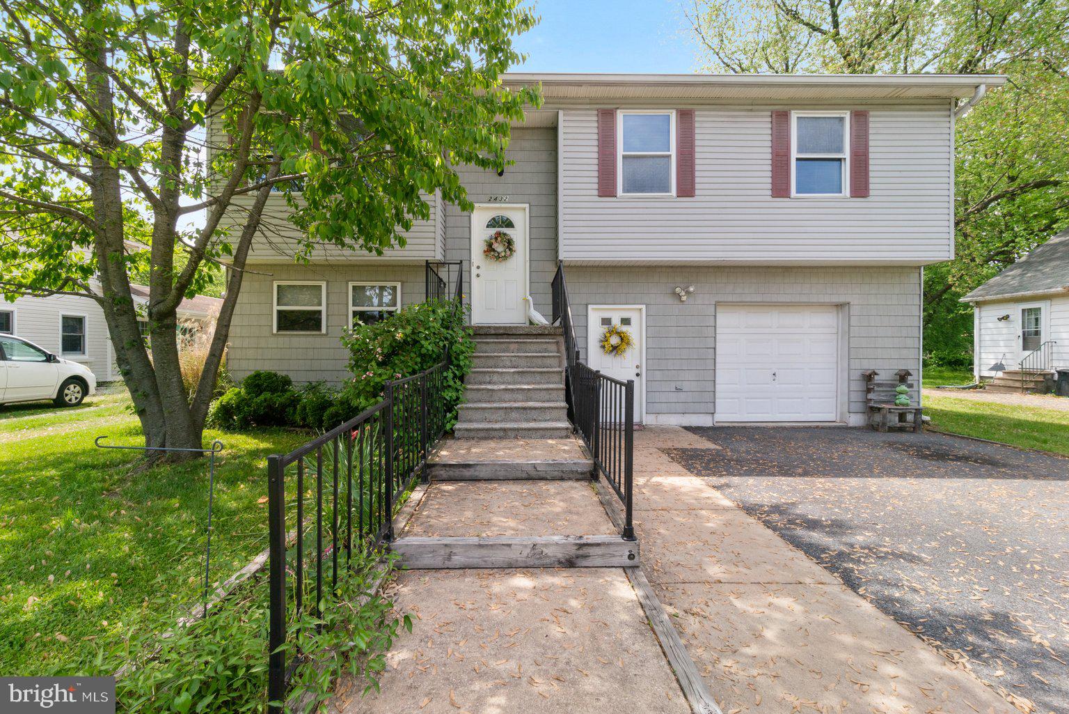 2432 Lodge Farm Road Baltimore, MD 21219 - Photo 4 of 35 2432 Lodge Farm Rd