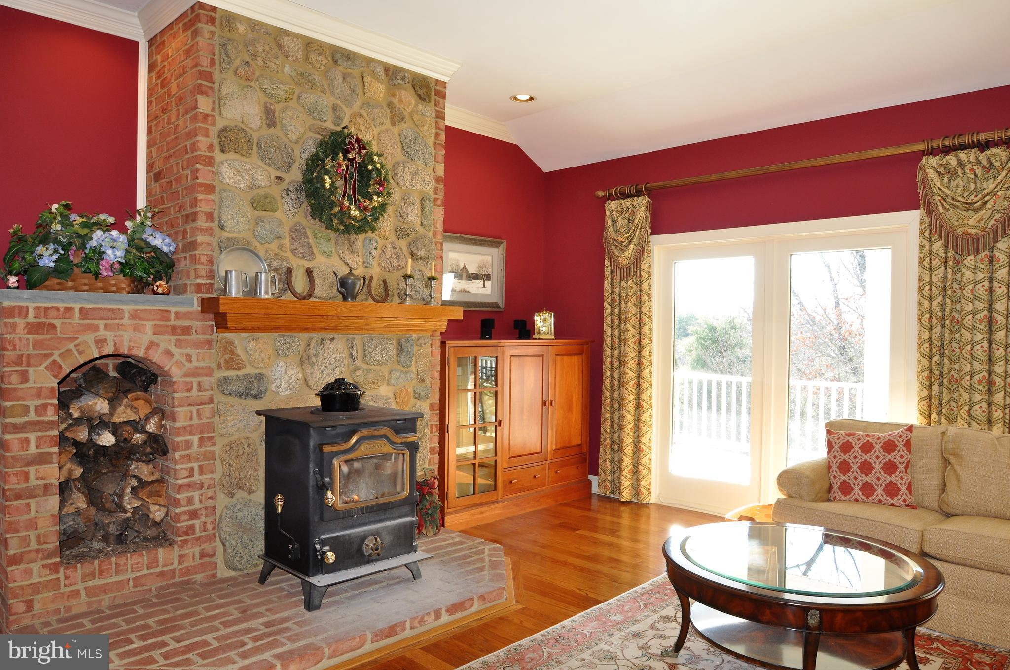 5114 Slate Mills Road Boston, VA 22713 - Photo 6 of 37 Family Room
