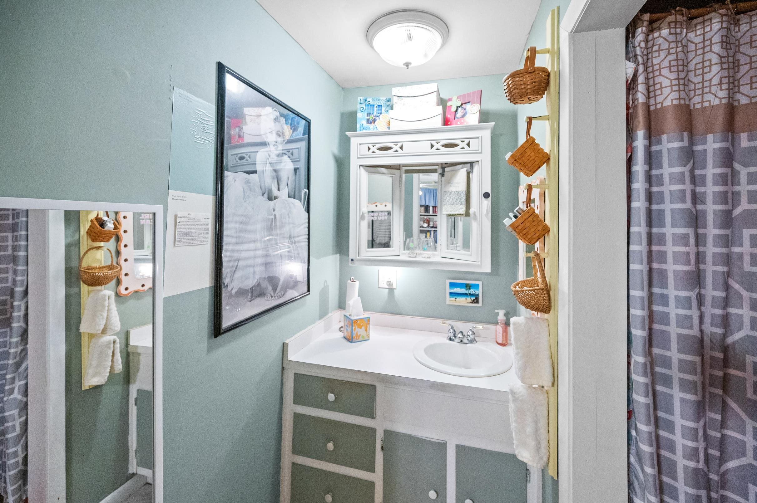 34100 Ickler Avenue Lillian, AL 36549 - Photo 18 of 40 Bathroom