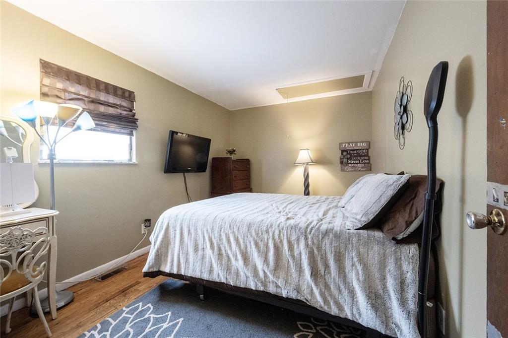 2154 North Riley Avenue Indianapolis, IN 46218 - Photo 16 of 27 Gallery Image 16