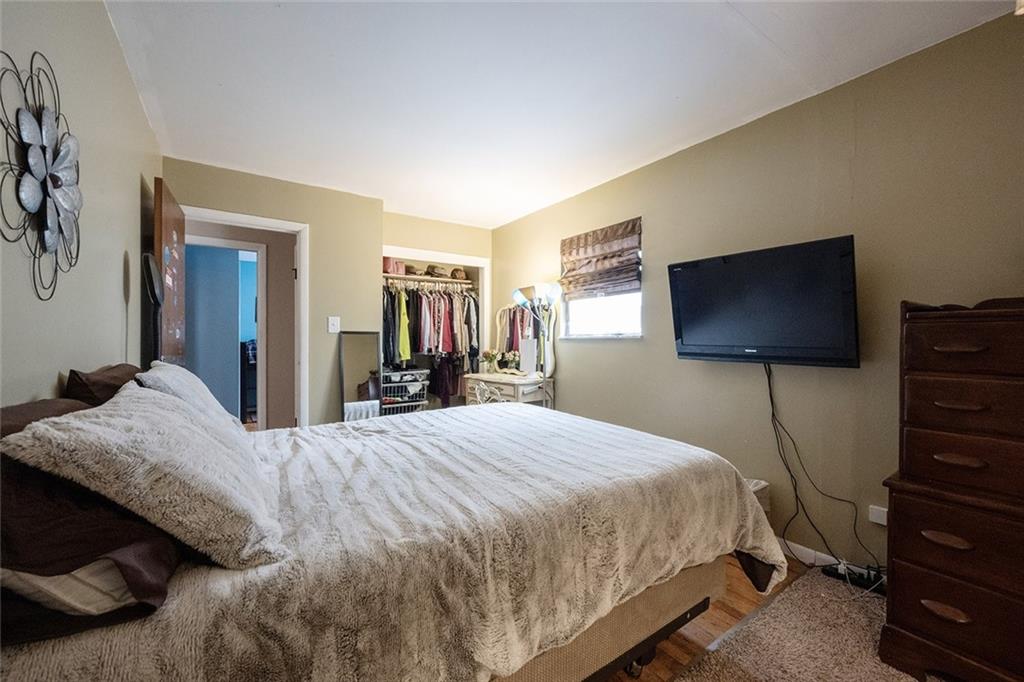2154 North Riley Avenue Indianapolis, IN 46218 - Photo 18 of 27 Gallery Image 18