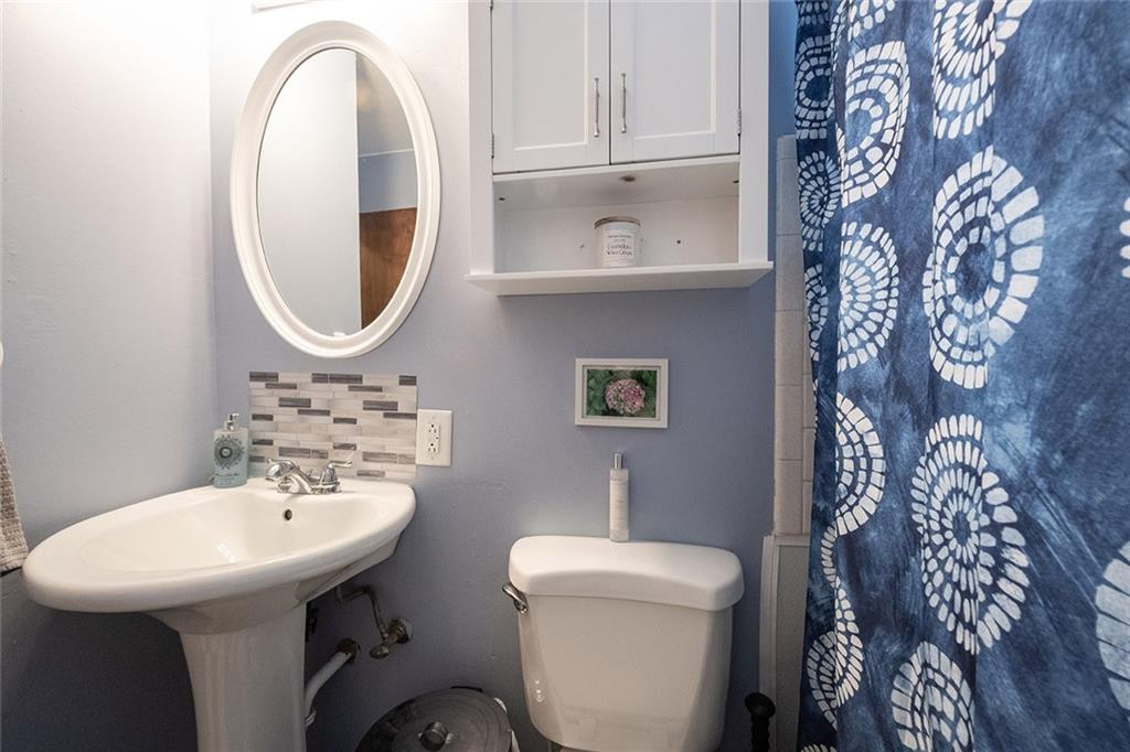 2154 North Riley Avenue Indianapolis, IN 46218 - Photo 20 of 27 Gallery Image 20