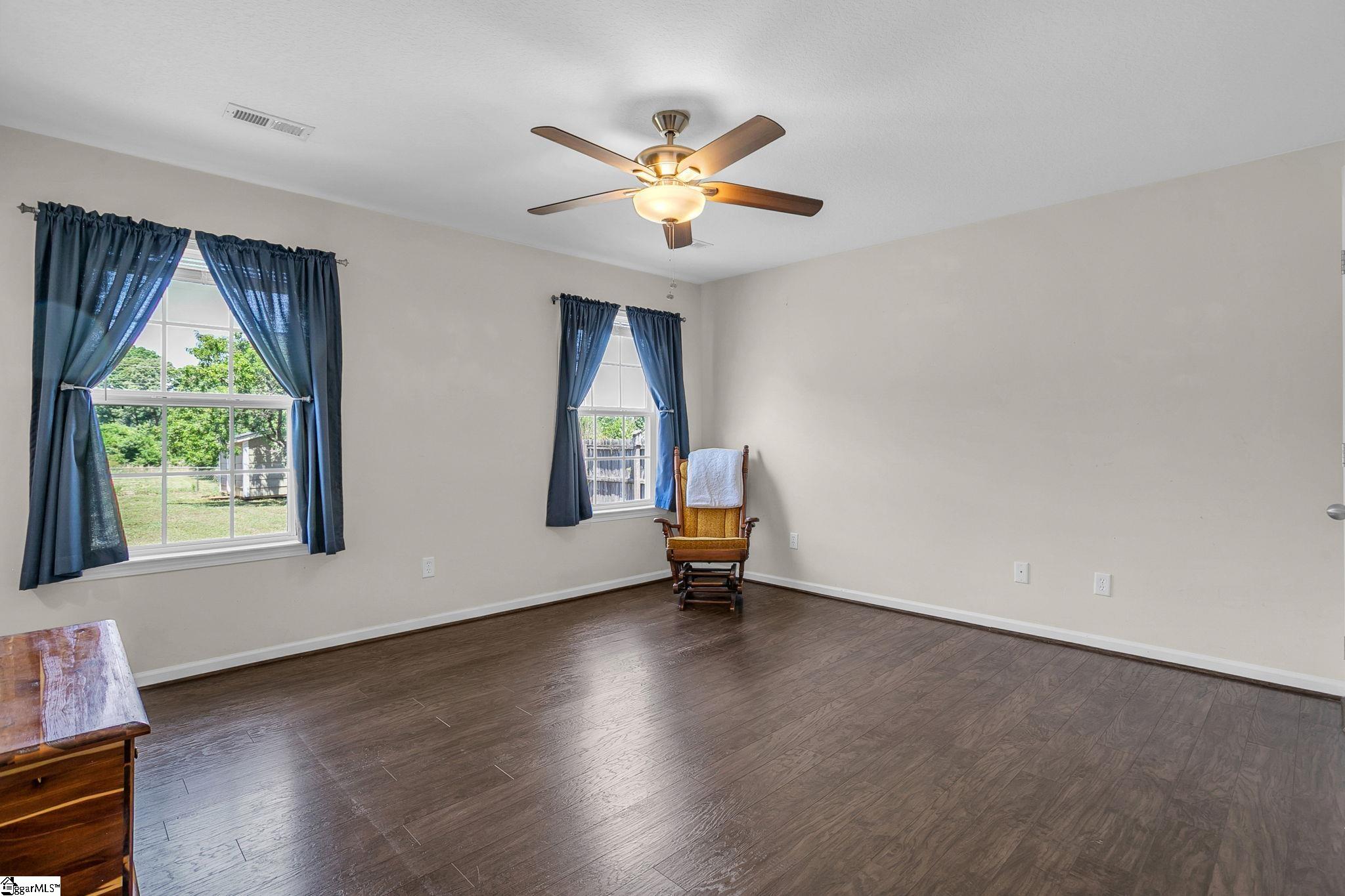 331 Bright Farm Road Duncan, SC 29334 - Photo 10 of 29