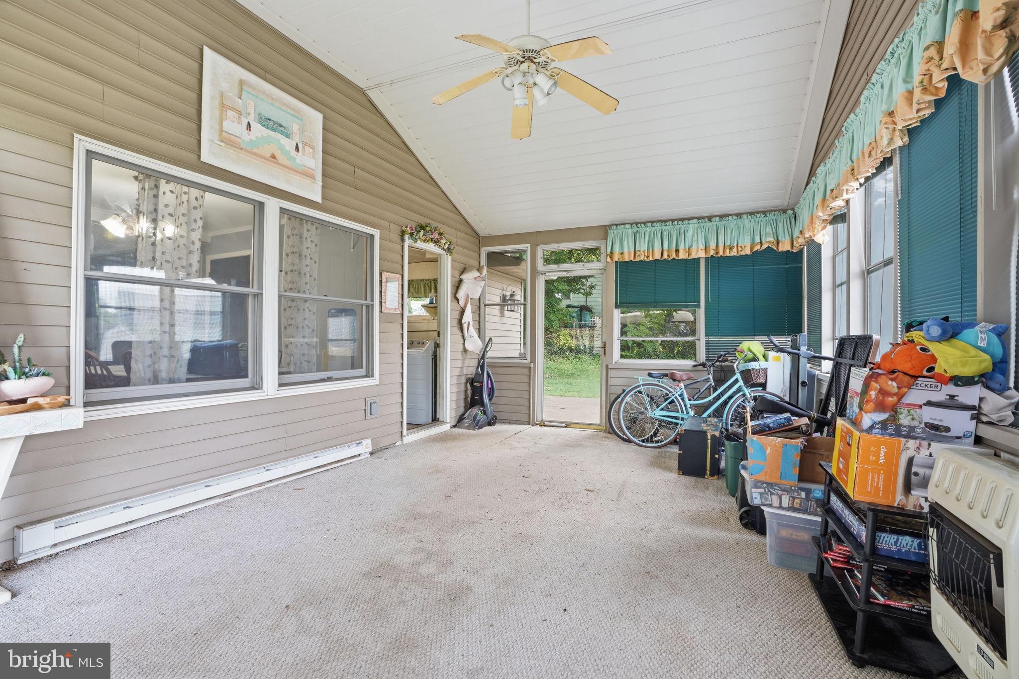 2 Quay Road Levittown, PA 19057 - Photo 19 of 32