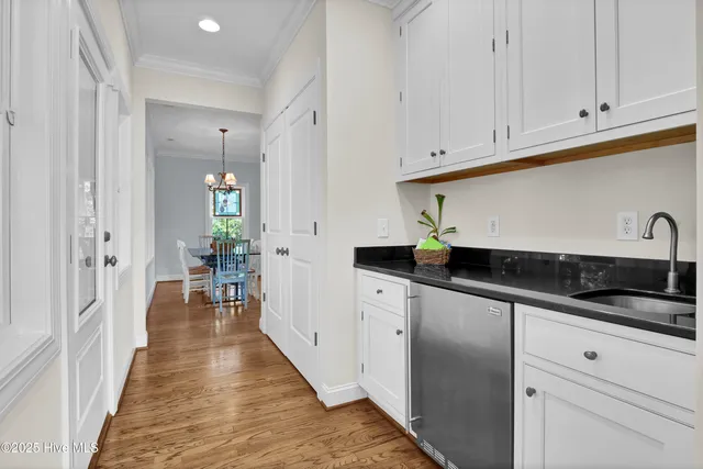 $2,000,000 | 6428 Shinncreek Lane, Wilmington, NC 28409