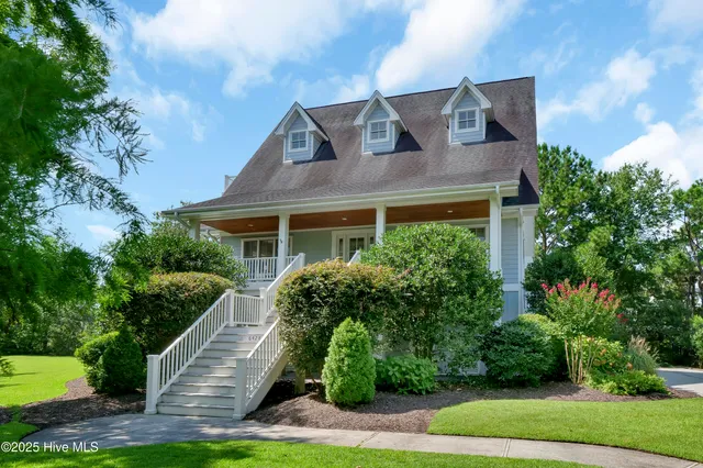 $2,000,000 | 6428 Shinncreek Lane, Wilmington, NC 28409