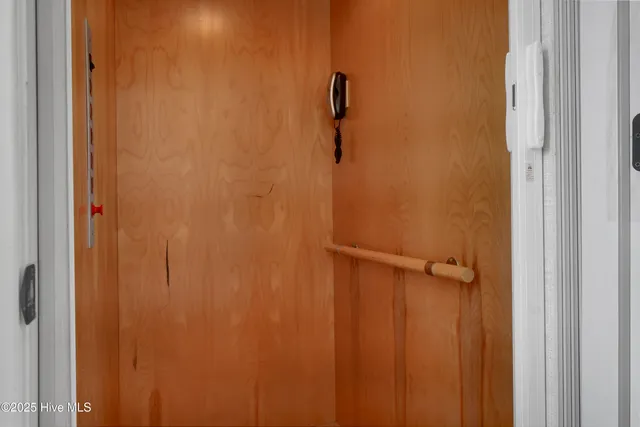 $2,000,000 | 6428 Shinncreek Lane, Wilmington, NC 28409