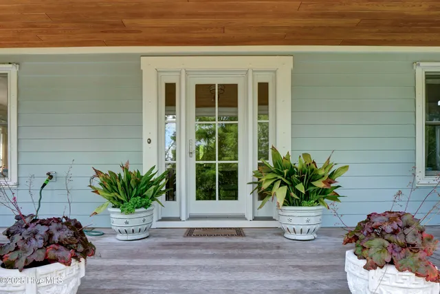 $2,000,000 | 6428 Shinncreek Lane, Wilmington, NC 28409