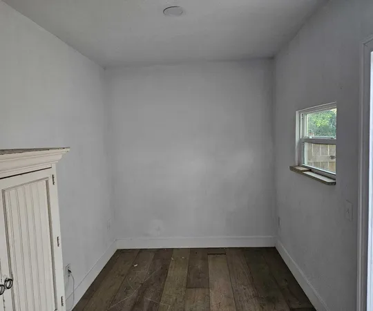 $950 | 1980 Kirk Road, West Palm Beach, FL 33406